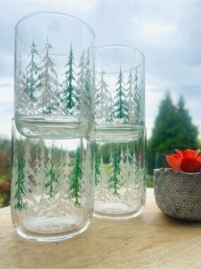 Vintage 4- Libby Green & White Winter Christmas Trees Old Fashioned Glasses.